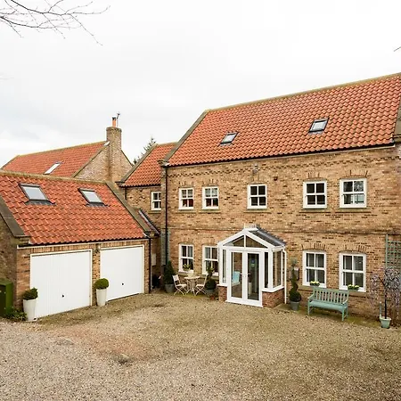 Willow House